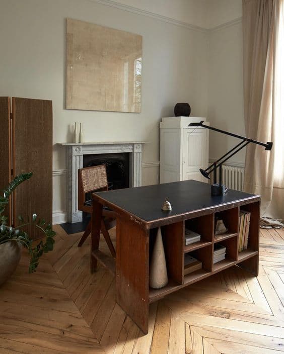Pierre Jeanneret, Pigeon Hole Desk